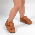sapato Girafinha Barefoot respeitador do pé na cor camel